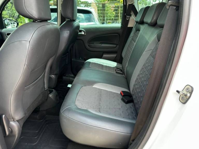 CITROËN - AIRCROSS - 2017/2018 - Branca - R$ 61.900,00