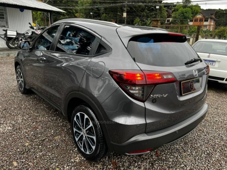 HONDA - HR-V - 2021/2021 - Cinza - R$ 125.900,00