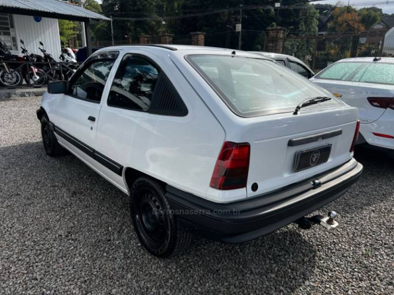 CHEVROLET - KADETT - 1993/1993 - Branca - R$ 23.900,00