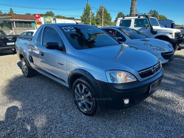 CHEVROLET - MONTANA - 2009/2009 - Prata - R$ 42.900,00