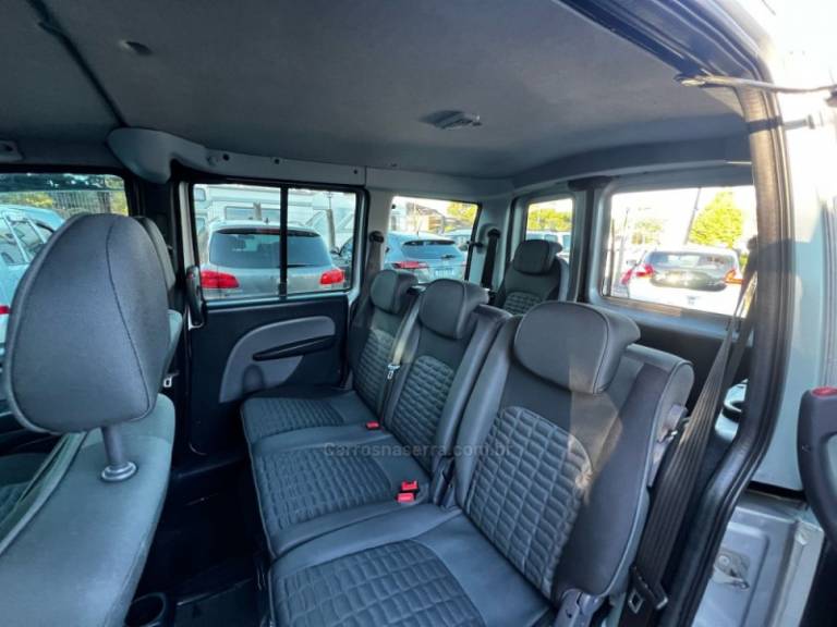 FIAT - DOBLÓ - 2014/2014 - Verde - R$ 61.900,00