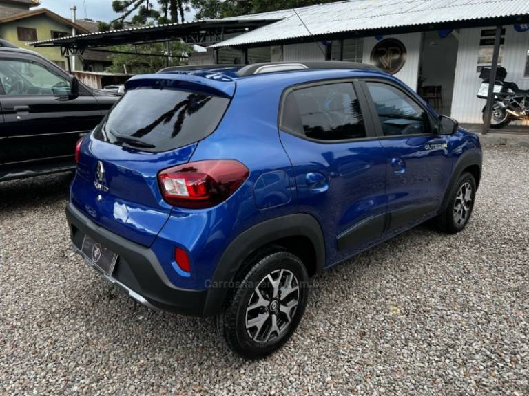RENAULT - KWID - 2022/2023 - Azul - R$ 61.900,00