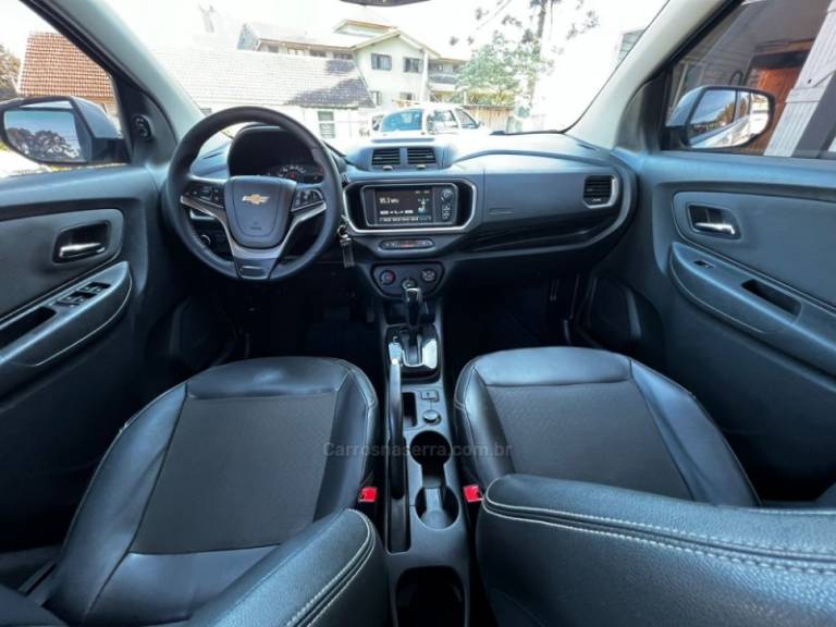 CHEVROLET - SPIN - 2022/2023 - Branca - R$ 95.900,00