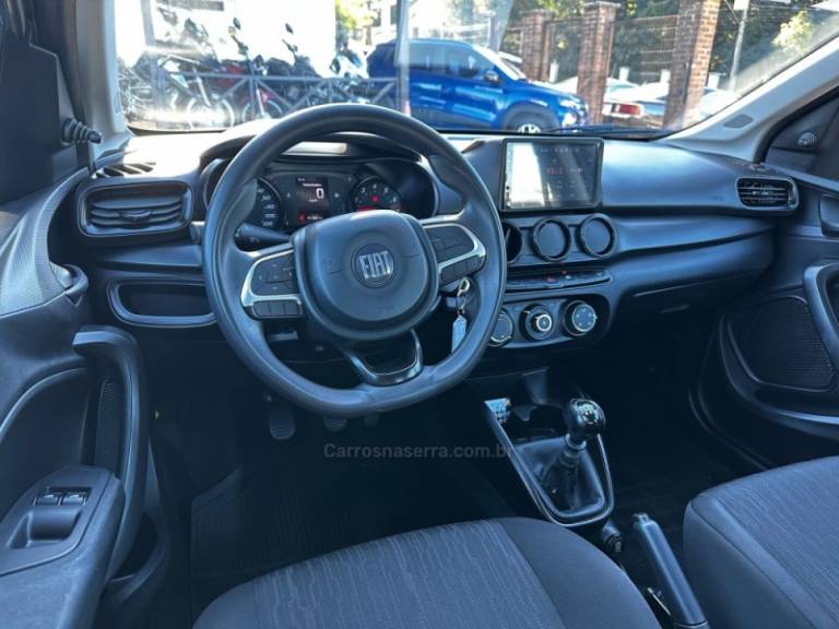 FIAT - ARGO - 2021/2022 - Preta - R$ 64.900,00