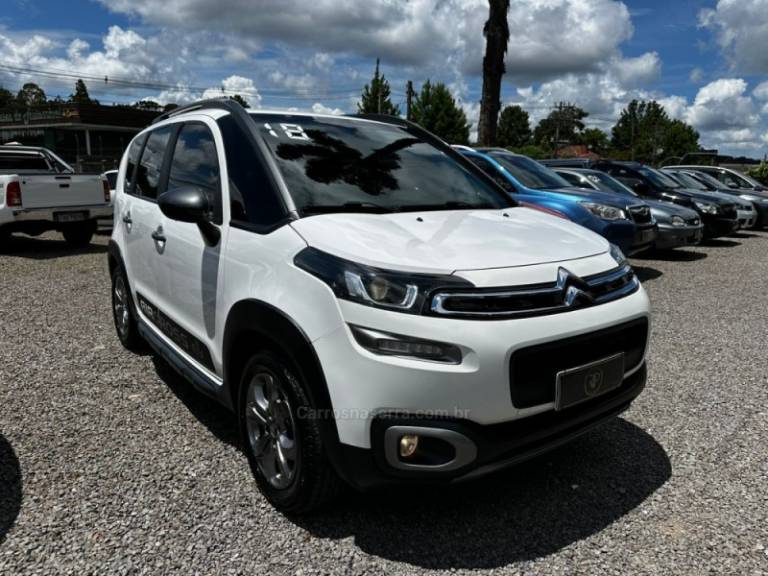 CITROËN - AIRCROSS - 2017/2018 - Branca - R$ 61.900,00