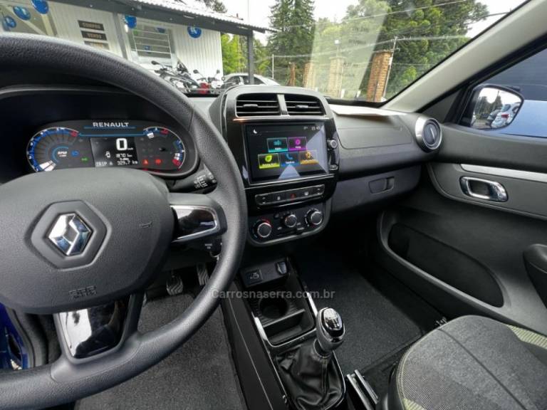 RENAULT - KWID - 2022/2023 - Azul - R$ 61.900,00