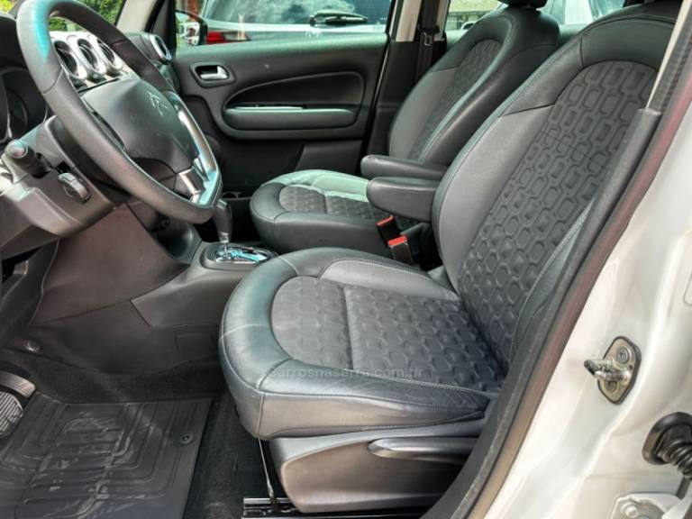 CITROËN - AIRCROSS - 2017/2018 - Branca - R$ 61.900,00